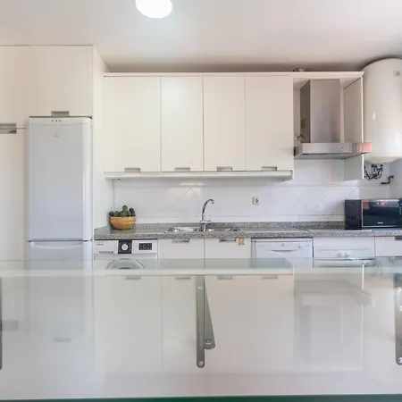 Spacious With 2 Large Terraces Apartment Motril