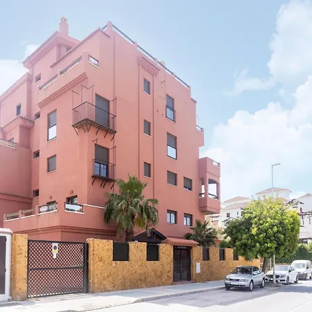 Spacious With 2 Large Terraces *