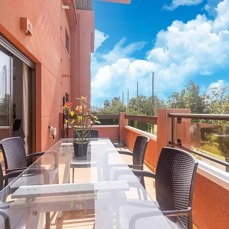 Spacious With 2 Large Terraces Apartment *