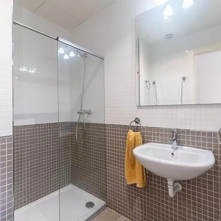 Spacious With 2 Large Terraces Apartment Motril